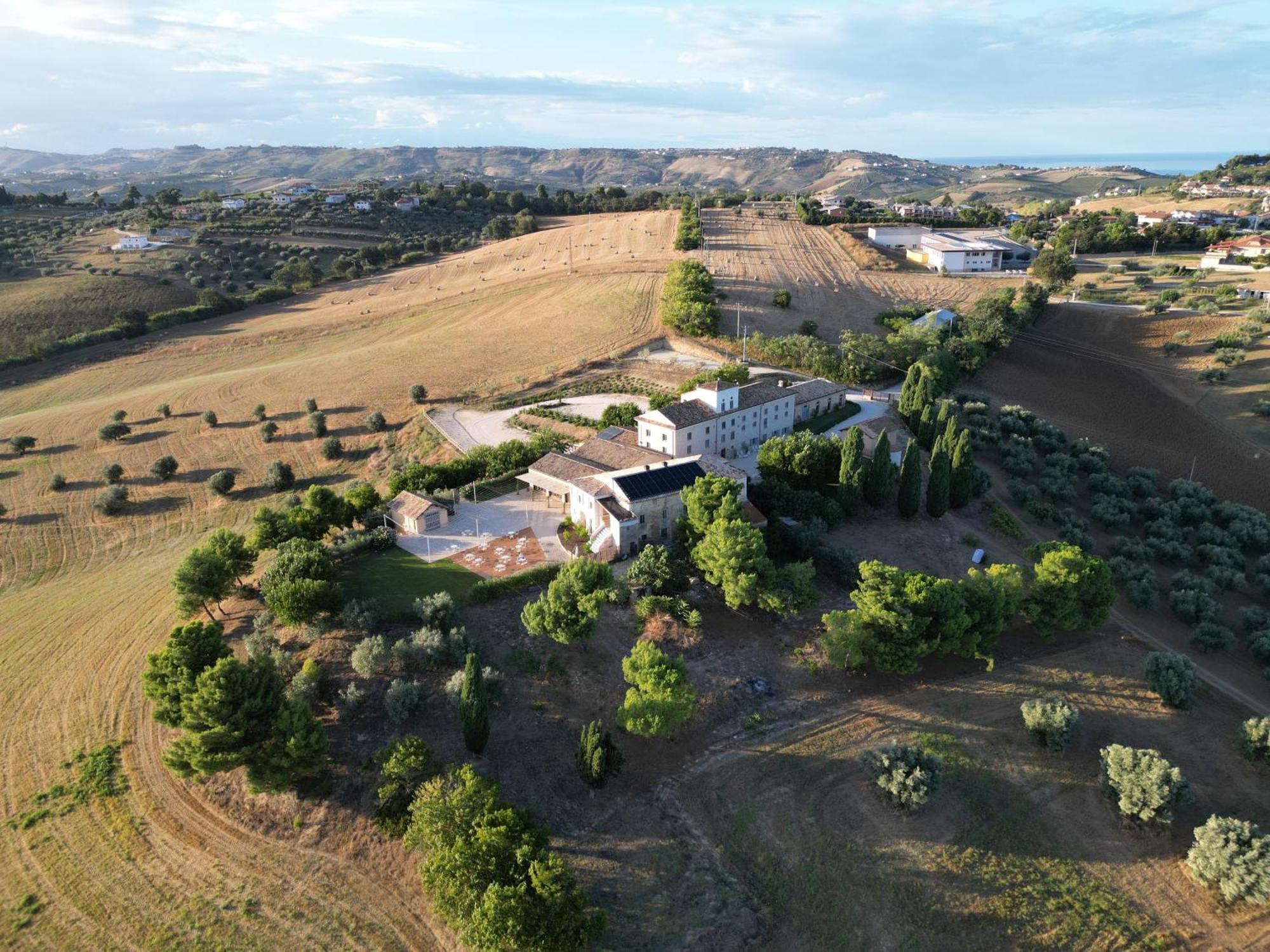 Tenuta Coppa Zuccari Città Sant'Angelo Eksteriør billede
